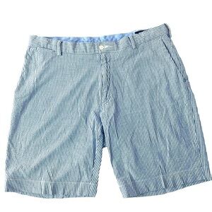Men's Super Stylish Blue and White Seersucker Striped Shorts